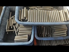 میله های کربیدی ولتفستم خرد شده، میله های کوچک گرد غیر مغناطیسی