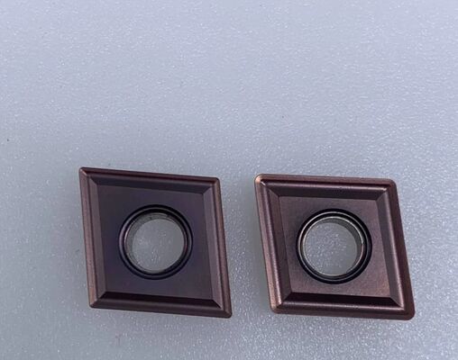 اینسرت کاربید CNMG 120408 با شکل الماسی 80 درجه، طراحی دو طرفه و زاویه رِیک منفی برای تراشکاری CNC